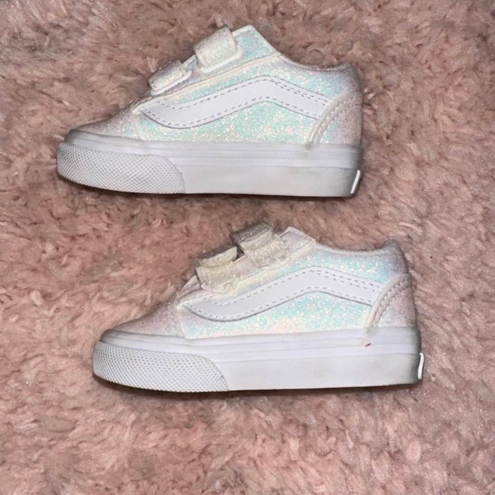 Infant glitter vans